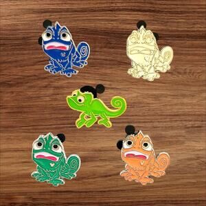 5 Tangled Disney Parks Trading Pins, Plus 2 Bonus Pins